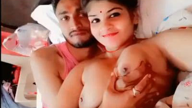 Punjabi Thick Babe – In-bed Hard Honeymoon Exposed