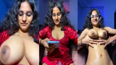 Young Desi Model Nude & Sex Talking Fucking